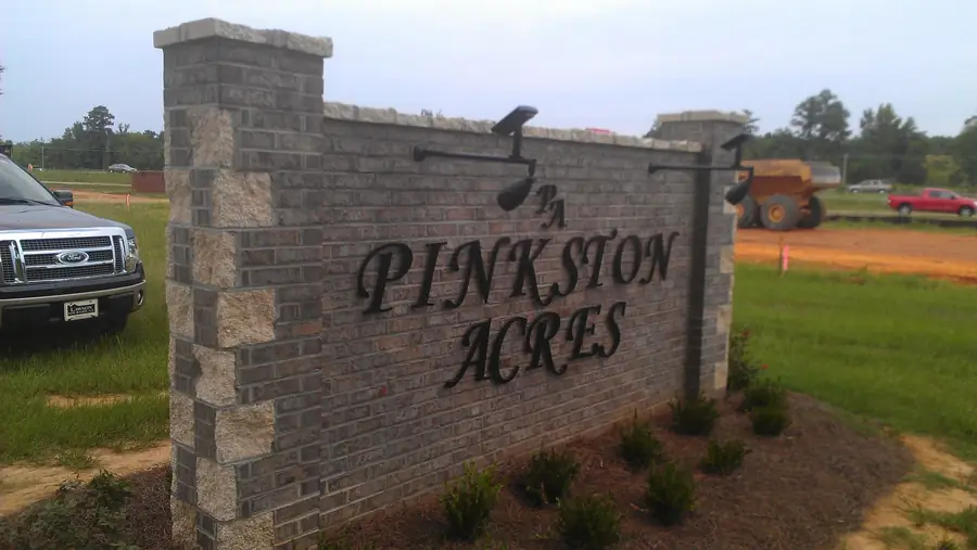 Brick neighborhood entrance sign for Pinkston Acres built by Lawson